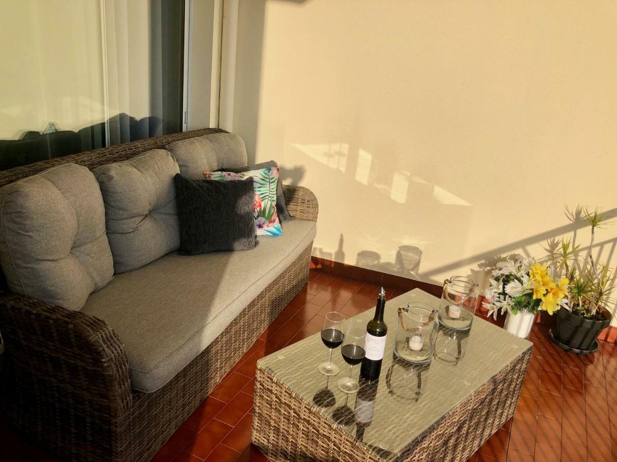 Oceanic Apartment Caniço Екстериор снимка